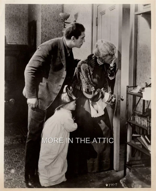 TOD BROWNING LON CHANEY VICTOR McLAGLEN THE UNHOLY THREE MGM SILENT FILM STILL