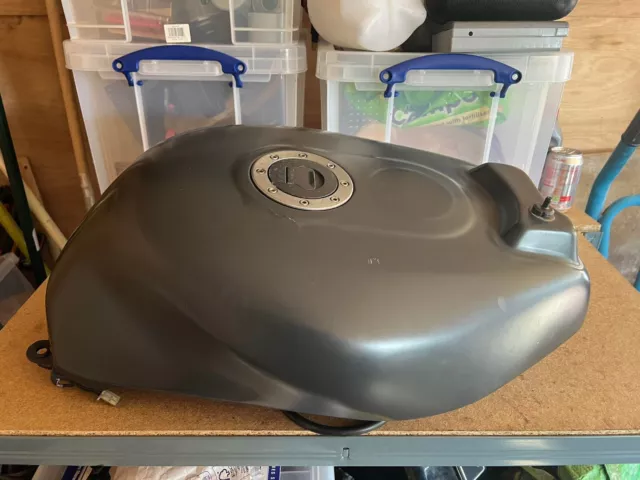 1990 / 1991 SUZUKI GSXR 1100 Slingshot L/M/N Fuel / Petrol tank