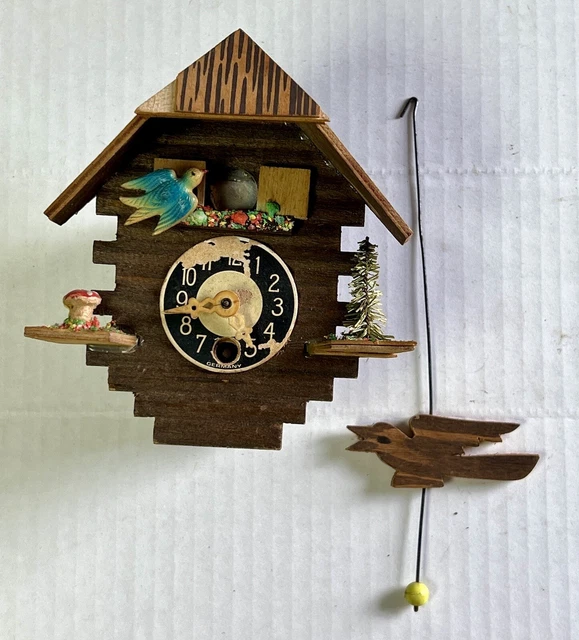 VTG. GERMANY J. Engstler Mini Windup Cuckoo Clock For Repair or Parts