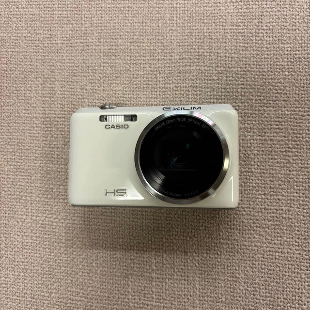 CASIO EXILIM EX-ZR20 White With Charger Compact Digital Camera