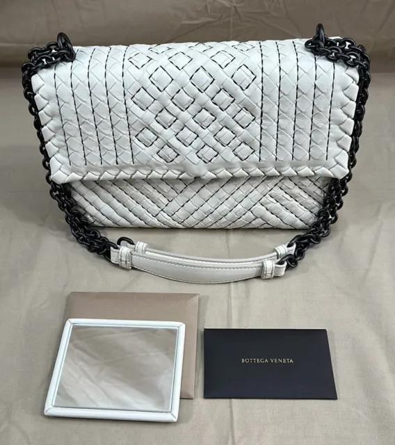 Bottega Veneta Intrecciato Leather Olimpia White& Black Chain Shoulder Bag