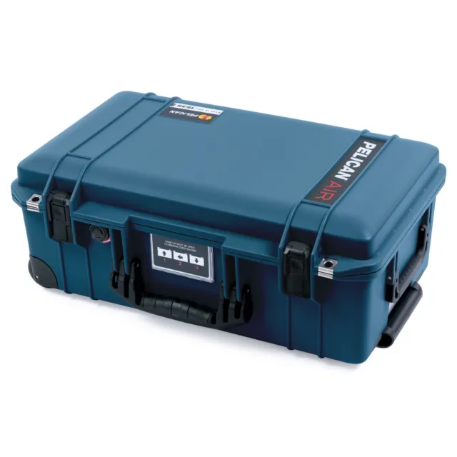 Pelican x ColorCase 1535 Air - Deep Pacific con pestillos negros