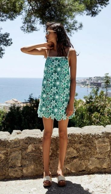 green emerald velvet dress Zara One Shoulder Midi Dress - Olive Palm main image 0