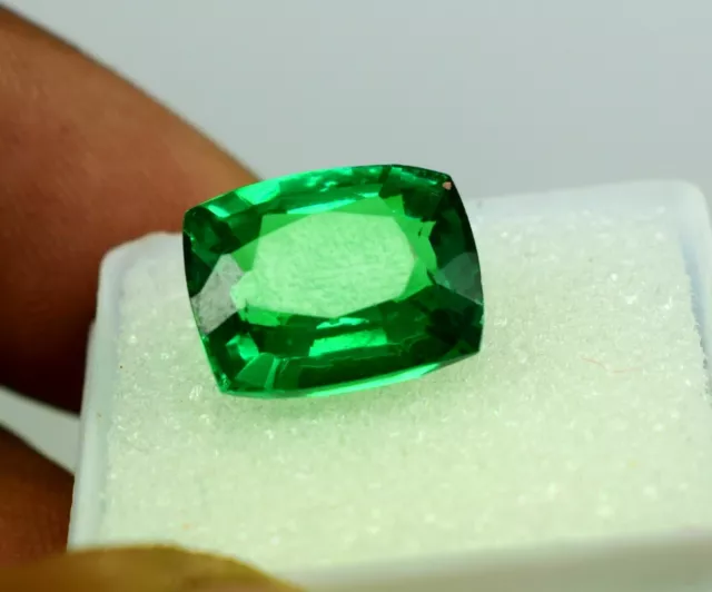 Natural Tsavorite Garnet Emerald Cut Green 9.70 Ct CGI Certified Loose Gemstone