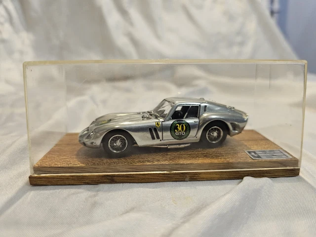 Bang 1/43 Scale 7096 - Ferrari 250 GT 1958 Tour De France