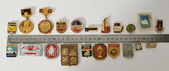 Lot De 7 Médailles Et Insignes Militaires URSS Russie - Collection Militaria
