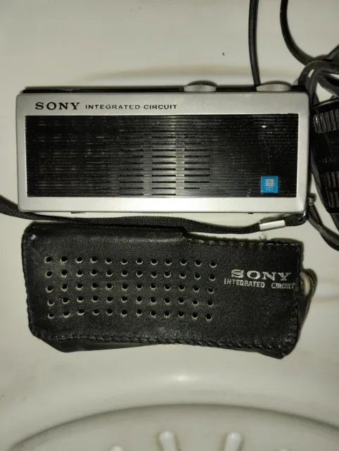Sony ICR-200 Integrated Circuit Radio Portatile vintage radiolina anni 60