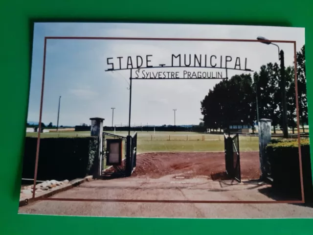 carte STADE DE FOOTBALL a SAINT-SYLVESTRE PRAGOULIN (63) STADE MUNICIPAL