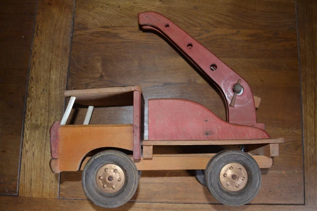 Plan Toys – Coffret Grue En Bois – 44 X 22 X 48 Cm – Dès 3 Ans – PT6086