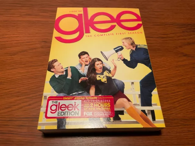 GLEE Season 1 complete 7 disc box set Gleek edition lots of extras DVD