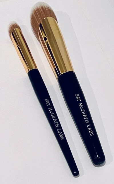 Skin Fetish Duo Set by PAT MCGRATH Concealer & Highlighter Brush - Brand New! 2