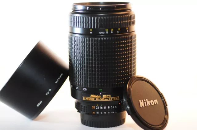 Nikon ED AF Nikkor 70-300mm 4-5.6 D FX lens for FM2 F100 D610 D750 DF D850 D7500