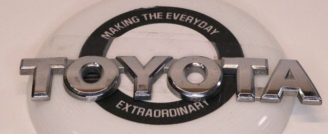 2000-2005 Toyota Celica Back Door Emblem Oem 75443-20610