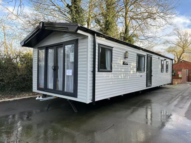 Static Caravan Willerby Manor for sale at Manor House Park Retford.