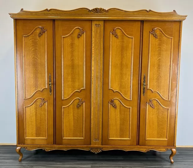 Amazing French Carved 4 door Armoire Wardrobe (LOT 2589)