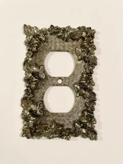 Vtg 1968 Ornate Floral Metal Wall Plate Outlet Cover Gold Tone - Amer. Tack 75D