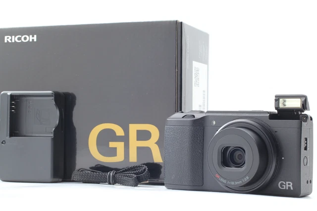 【Near MINT in BOX】 RICOH GR II 16.2MP DIGITAL CAMERA Black 18.3mm F2.8 JAPAN