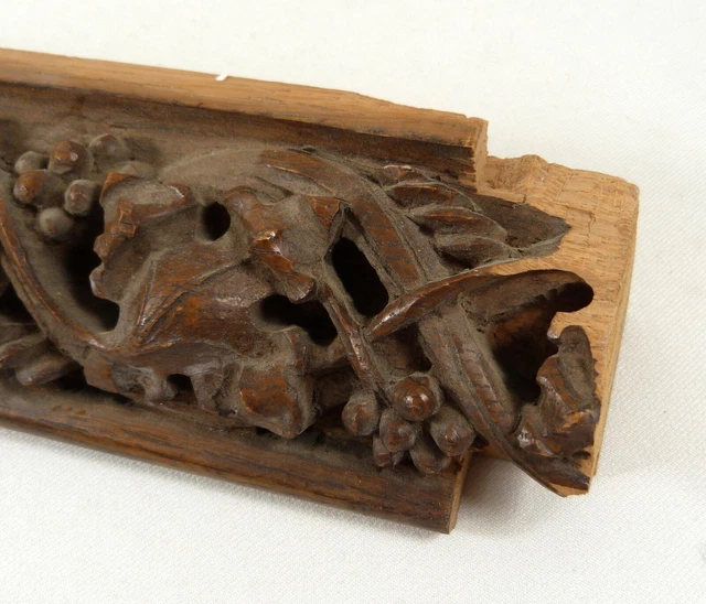 2 Antique Hand-Carved Oak Architectural Salvage Trim Pieces Grape Vine 24 x 2.5" 7