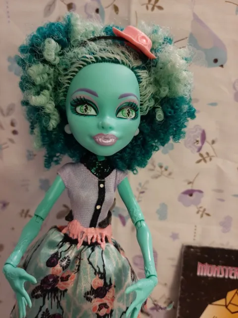 Honey Swamp - Fille du Monstre des marais - Frights, Camera, Action ! - poupée  Monster High