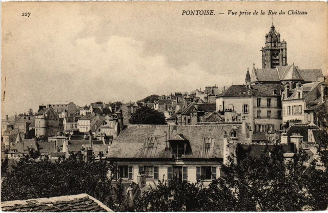 CPA Pontoise Vue prise de la Rue du Chateau FRANCE (1332645)