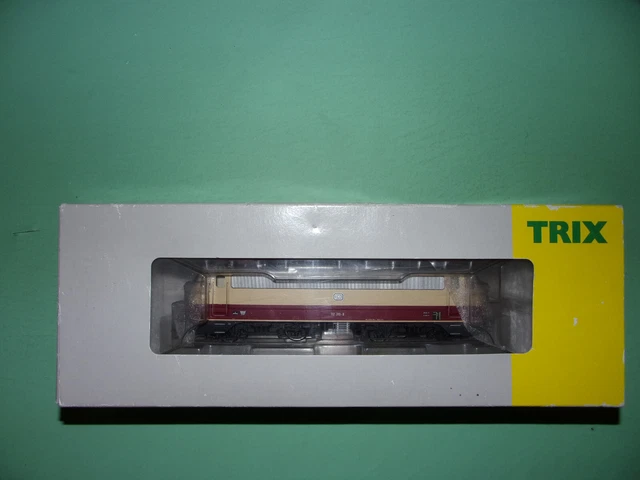 TRIX COFFRET DE démarrage Digital BR185 DB et wagons de marchandises