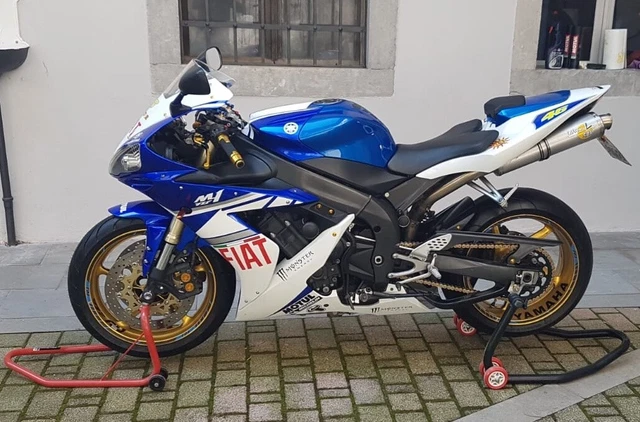 Yamaha Yamaha R1 Valentino Rossi Replica. Perfetta! Da provare a Gorizia