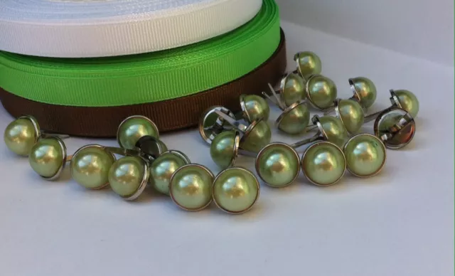 DISCONTINUED   12mm GREEN BRADS - 25 PER PACK