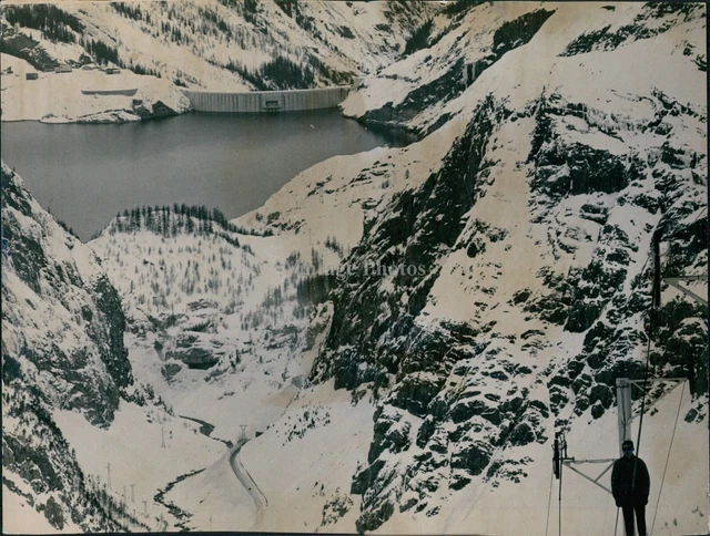 1965 Tignes France Snow Alps Skiers Solaise Mountain Dam Travel 8X10 Press Photo