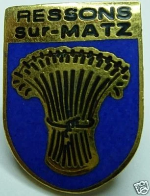 Ressons-sur-Matz - France Hat Lapel Pin HP5890