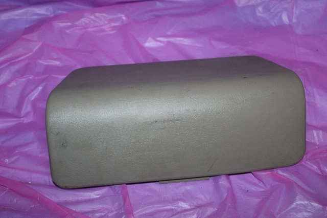 Chevy Tahoe Yukon  LEFT REAR STORAGE BOX DOOR Cover Lid Lt TAN cargo bin 00-06