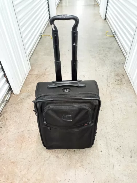 Tumi Alpha Continental Carry-On Expandable Black 22021DH Luggage Suitcase 21"
