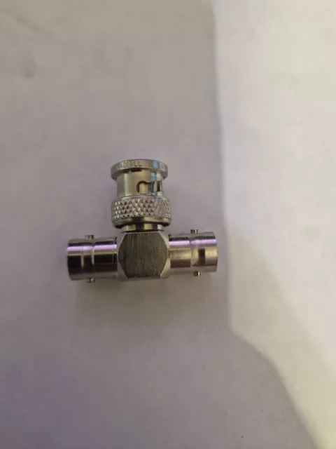 Adattatore Radiall R141780000 Bnc T- Spina 2 Jack