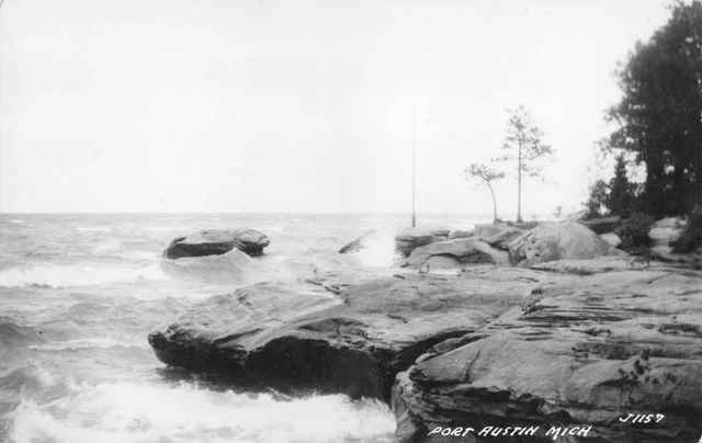 CEN Point Aux Barques Port Austin MI RPPC Lake Huron MOTHER NATURES Shoreline! 4