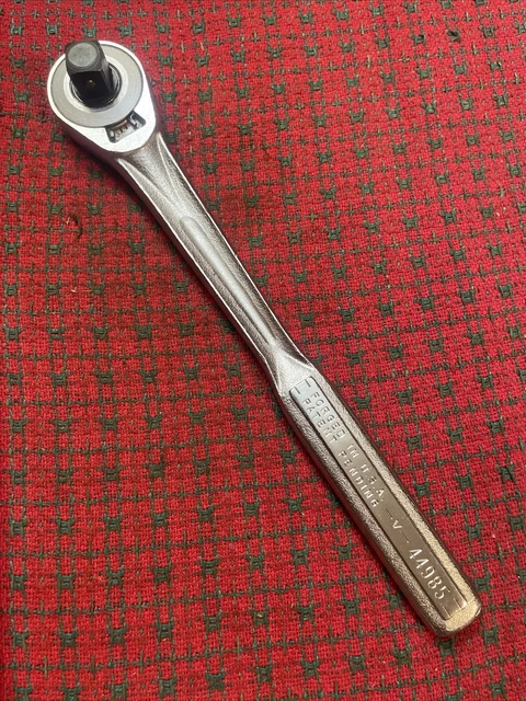 Vintage CRAFTSMAN 1/2" Drive V   44985 pat. pending USA.   Unused