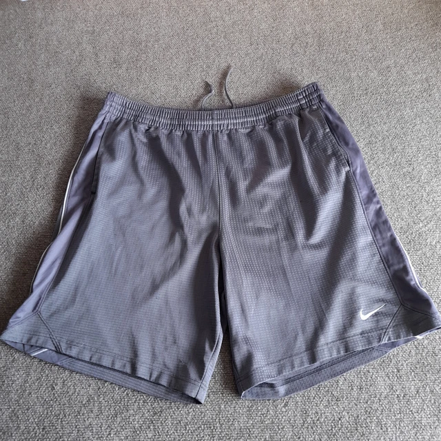 Nike Classic Shorts Adult XL Gray DriFit Basketball Sport Casual Thick Men