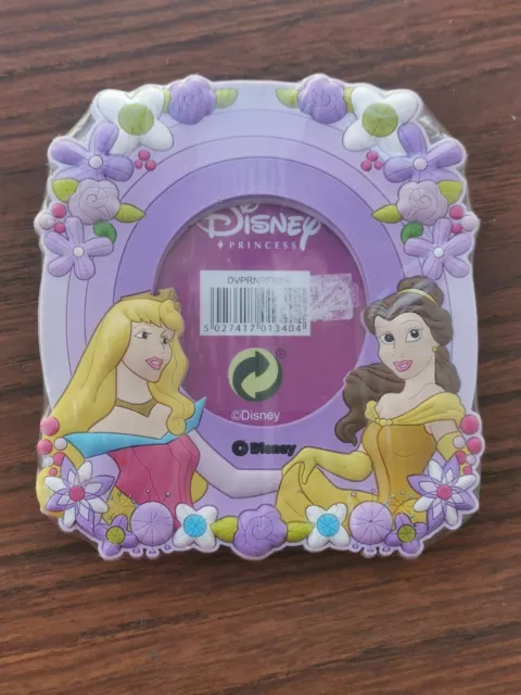 New & Sealed - Rubber Photo Frame With Magnet & Stand - Disney Princess