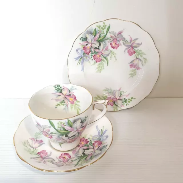 Roslyn Sweet Romance Pink Floral Tea Cup Saucer Plate Trio Vintage 1950 High Tea