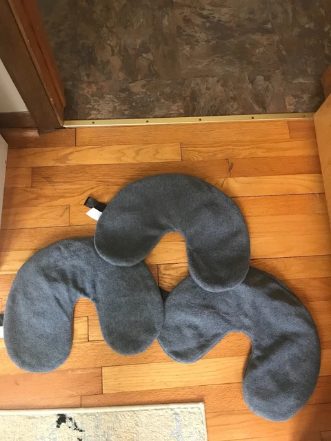 3 head/neck rest travel pillows with inflatable bladders