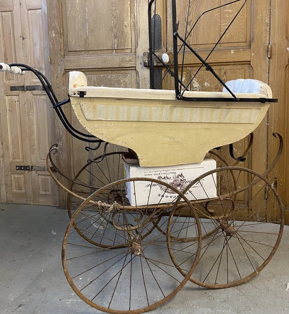 Petite poussette enfant ancienne années 30-40 landau vintage poupée jouet ancien deco retro - Antiquités