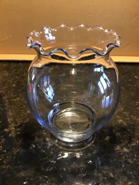 Small Clear Glass 5.5” Flower Vase Candle Holder Ruffle Scalloped Edge Fish Bowl
