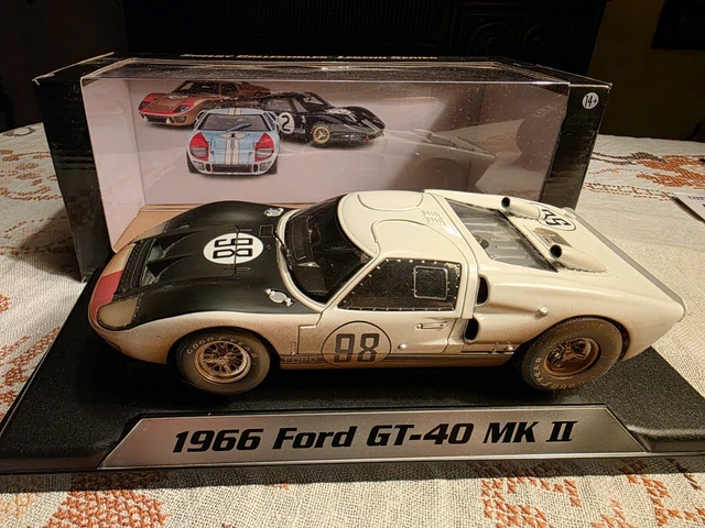 Miniature Spark 1/18 – Ford GT40 MkII – Le Mans 1966 – N°2 Shelby – Noire – NEUF