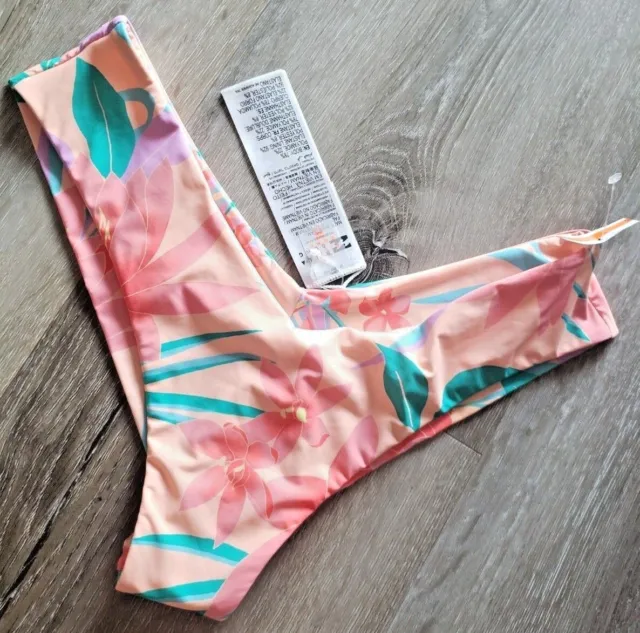 NEW DIRECTIONS Peach/Pink Lace Thong Size 1X New/Tags Reg. Pr. $12