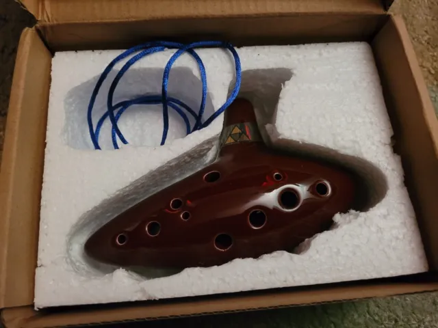 12-Hole Legend of Zelda Ocarina of Time Triforce Link Alto C Ceramic Replica