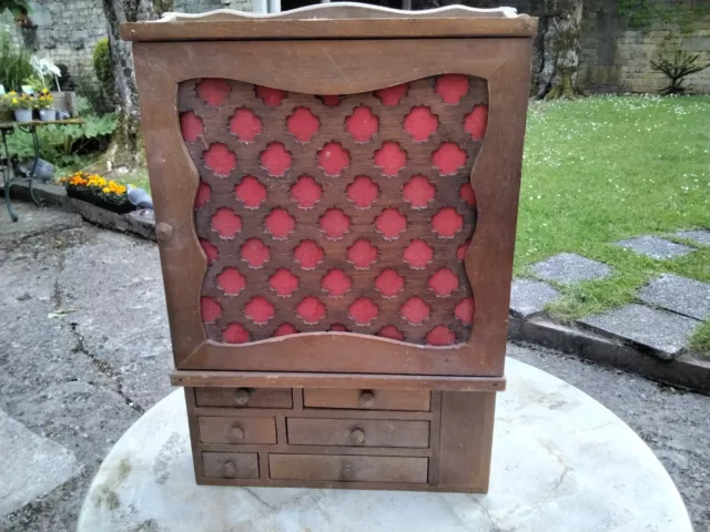 Ancien Petit Meuble De Poupées Ou De Rangements De Cuisine En Bois