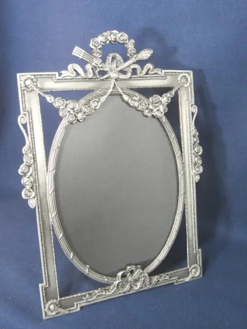 *Silver Tone Picture Frame Oval Metal, French Style , Easel Back  5 x 7 Photo