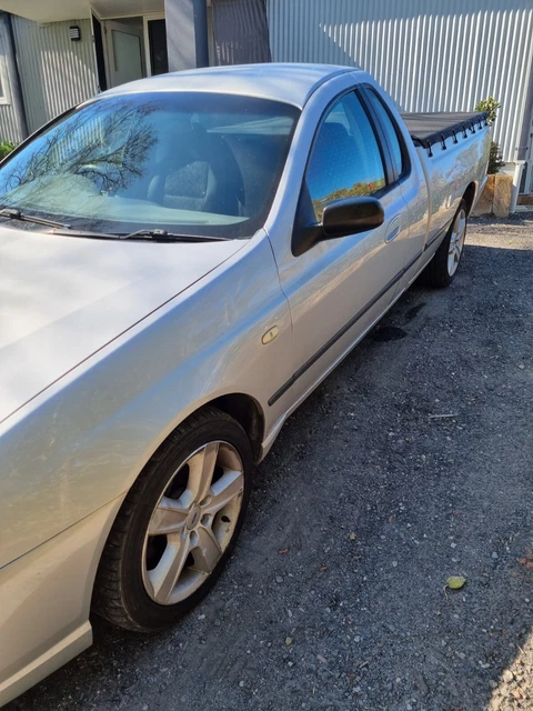 2008 falcon ute