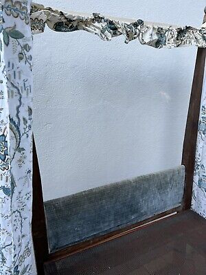 Antique four poster Small Double bed & Sprung Base cottage chic b&b bedroom 5