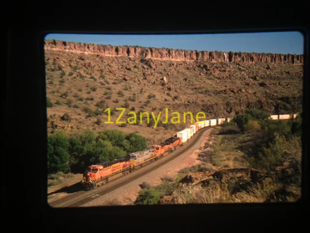 6O19 TRAIN SLIDE Railroad 35MM Photo BNSF 7552 QLACCHI CROZIER CANYON ARIZONA