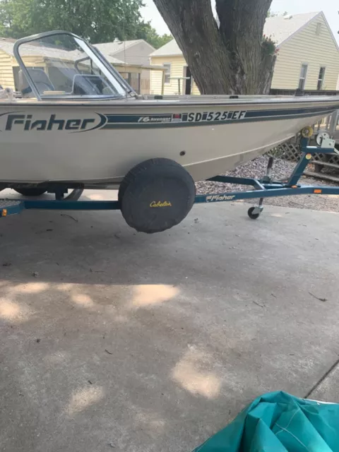 2001 Fisher 16 Sport with 2001 Fisher Trailer, Mercury 75hp, Honda 4 stroke