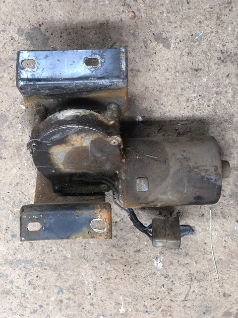 Toyota Land Cruiser Parts FJ55 Windshield Wiper Motor